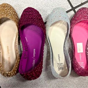 original, they are new/ I have a pair of each color